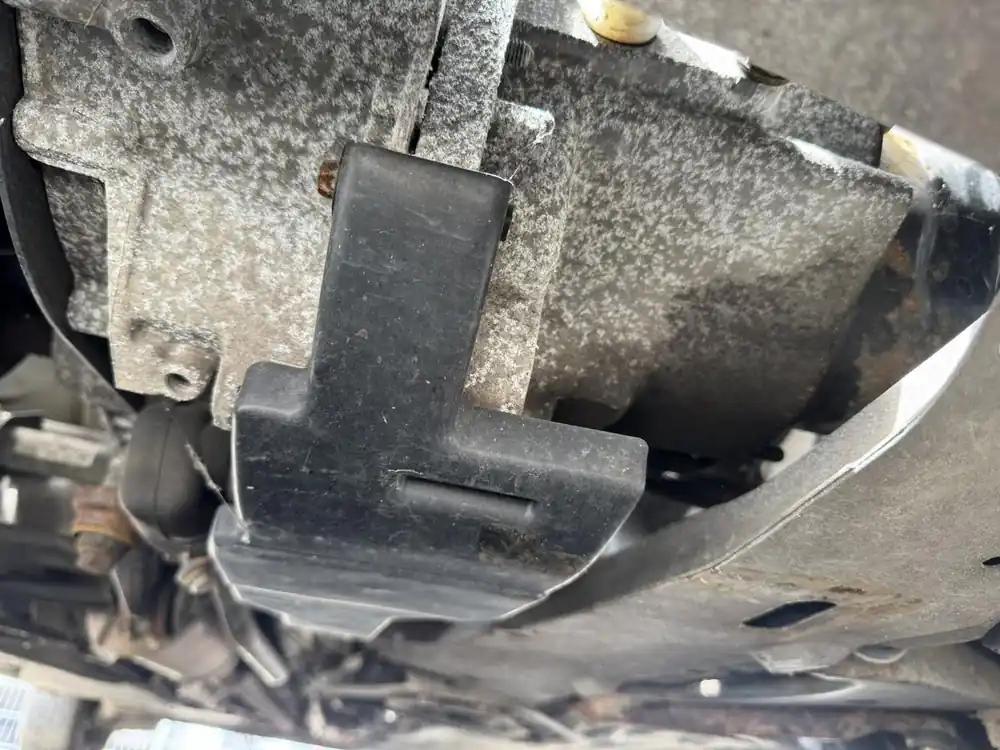 Markenware Getriebe und Differential gebraucht RENAULT CLIO II Baujahr 2009