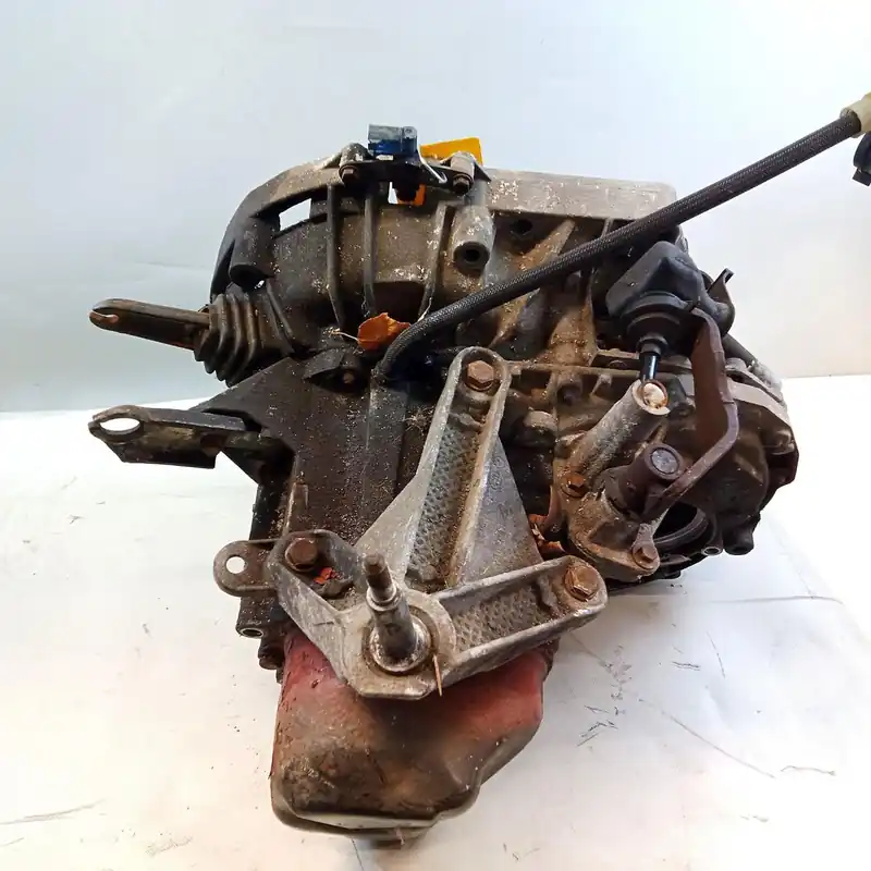 Preisreduziert Getriebe und Differential gebraucht DACIA SANDERO Baujahr 2008