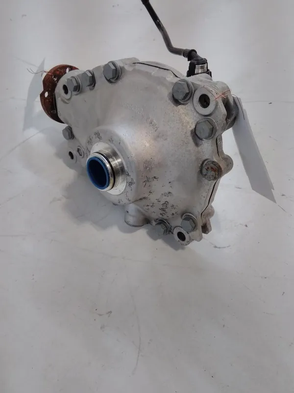 Sonderangebot Getriebe und Differential gebraucht BMW 4-er Gran Coupé (G26) Baujahr 2021