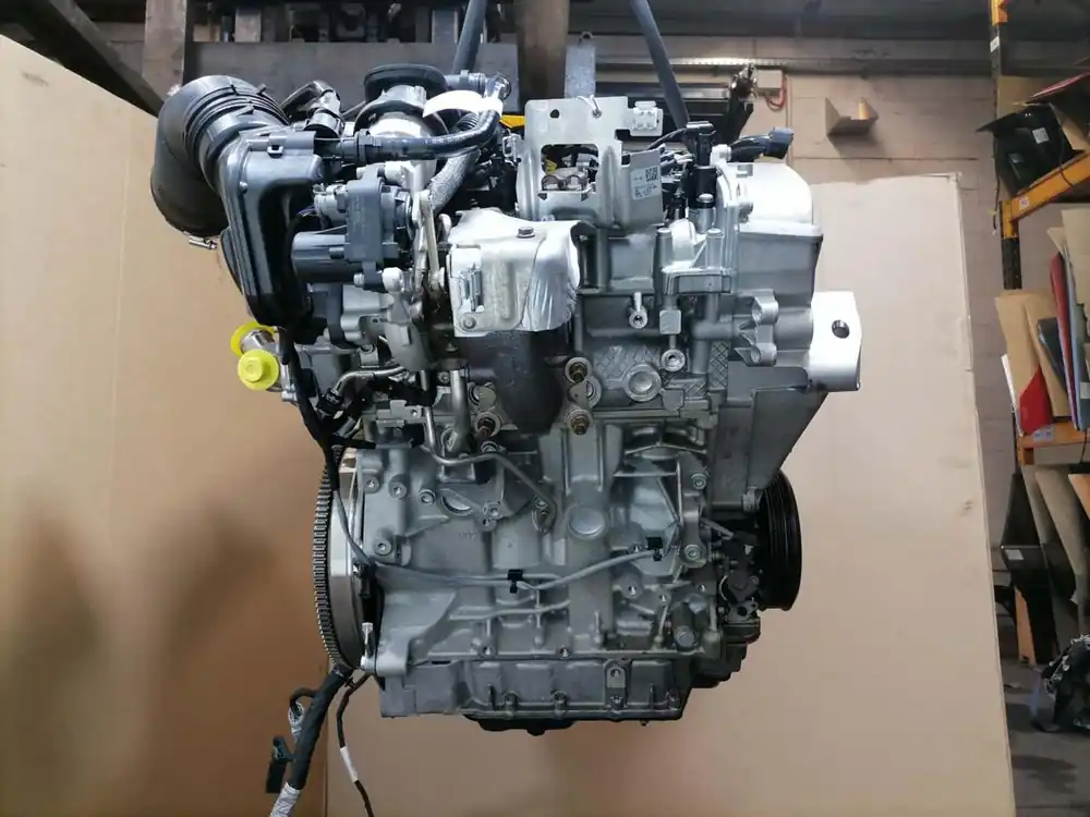 Aktuell Motor gebraucht VW Passat B9 Baujahr 2024