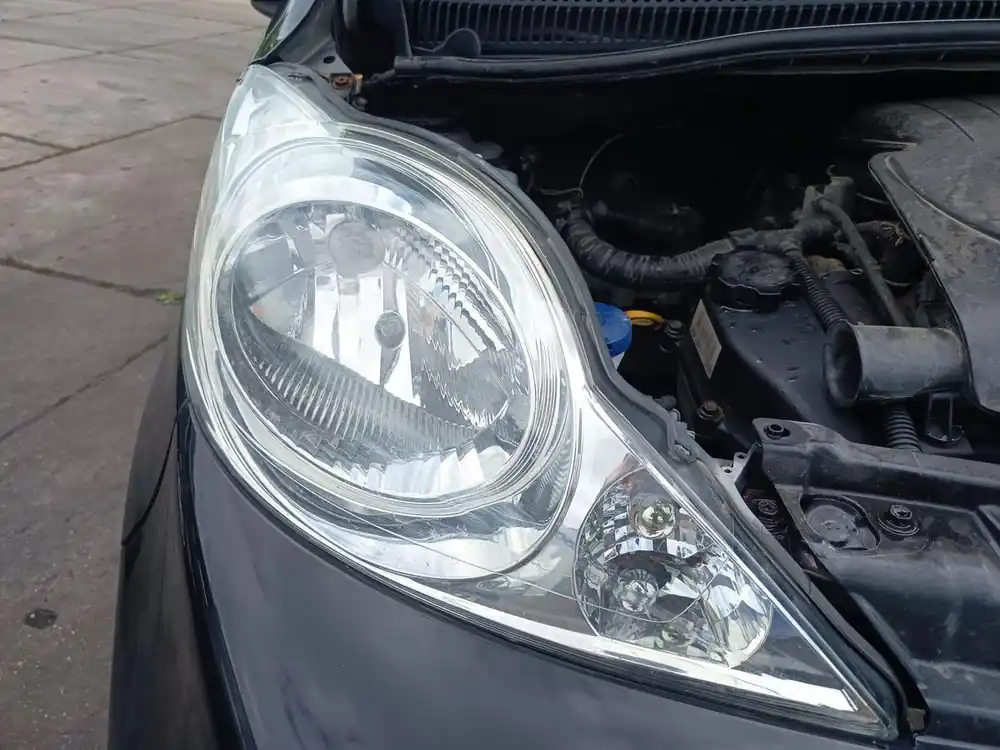 Scheinwerfer, Leuchten gebraucht PEUGEOT 107 (P, 06/05-) Baujahr 2009 Echt