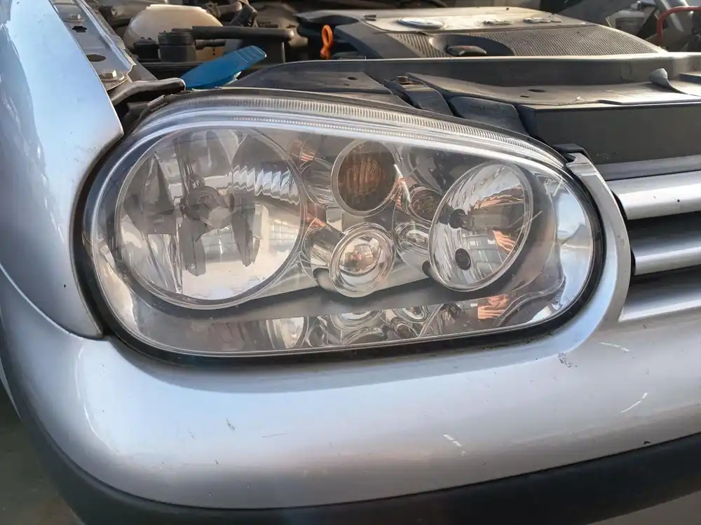 Scheinwerfer, Leuchten gebraucht VW Golf IV 1J Baujahr 2003 Letzte Chance