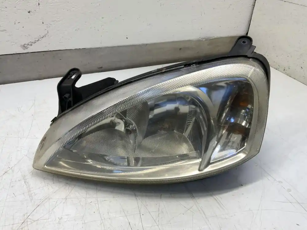 Neu Scheinwerfer, Leuchten gebraucht OPEL CORSA C (AB 00) Baujahr 2003