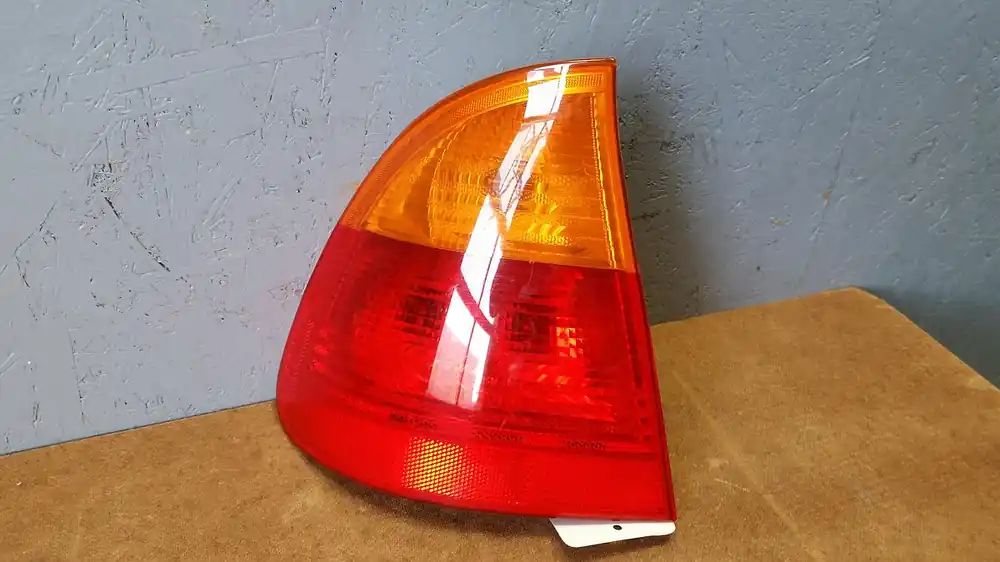 Garantierte Lieferung Scheinwerfer, Leuchten gebraucht BMW 3-ER (E46/3,E46/4) Baujahr 2002