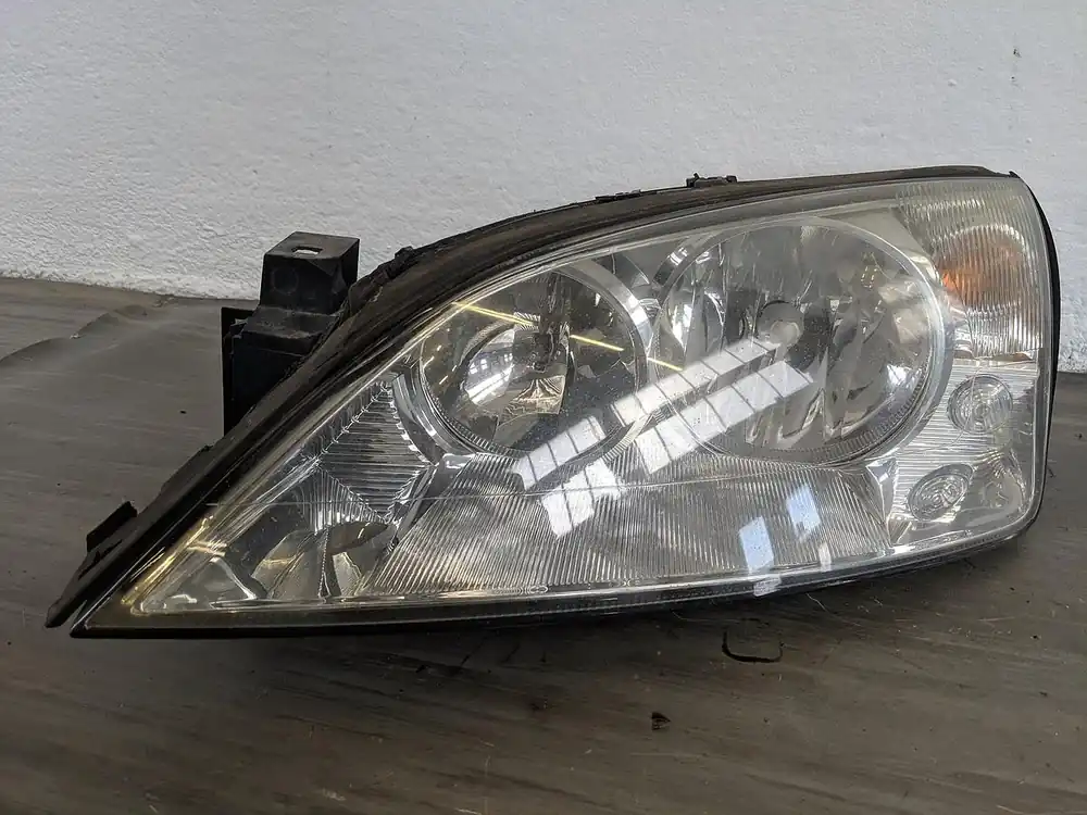 Mega-Angebot Scheinwerfer, Leuchten gebraucht FORD MONDEO B*Y, 00- Baujahr 2006