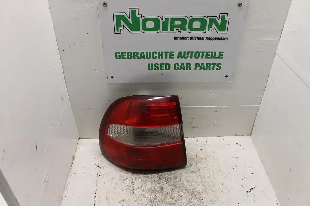 Heißes Angebot Scheinwerfer, Leuchten gebraucht VOLVO S40/V40 (V, 02/96-) Baujahr 2000