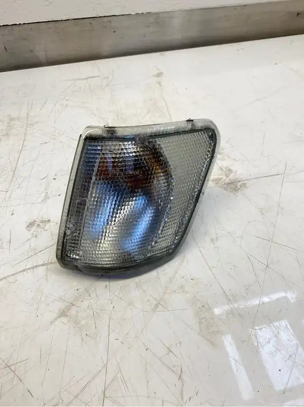 Aktuell Scheinwerfer, Leuchten gebraucht FORD FIESTA Baujahr 1995