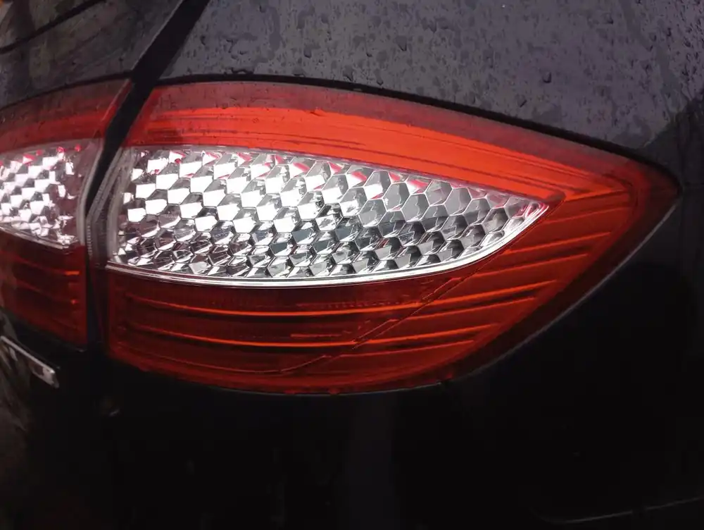 Top-Angebot Scheinwerfer, Leuchten gebraucht FORD MONDEO (BA7, 05/07-) Baujahr 2010
