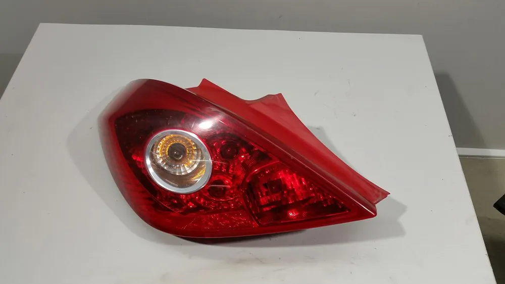 Scheinwerfer, Leuchten gebraucht OPEL CORSA D AB 10/06 Baujahr 2007 Knallerangebot