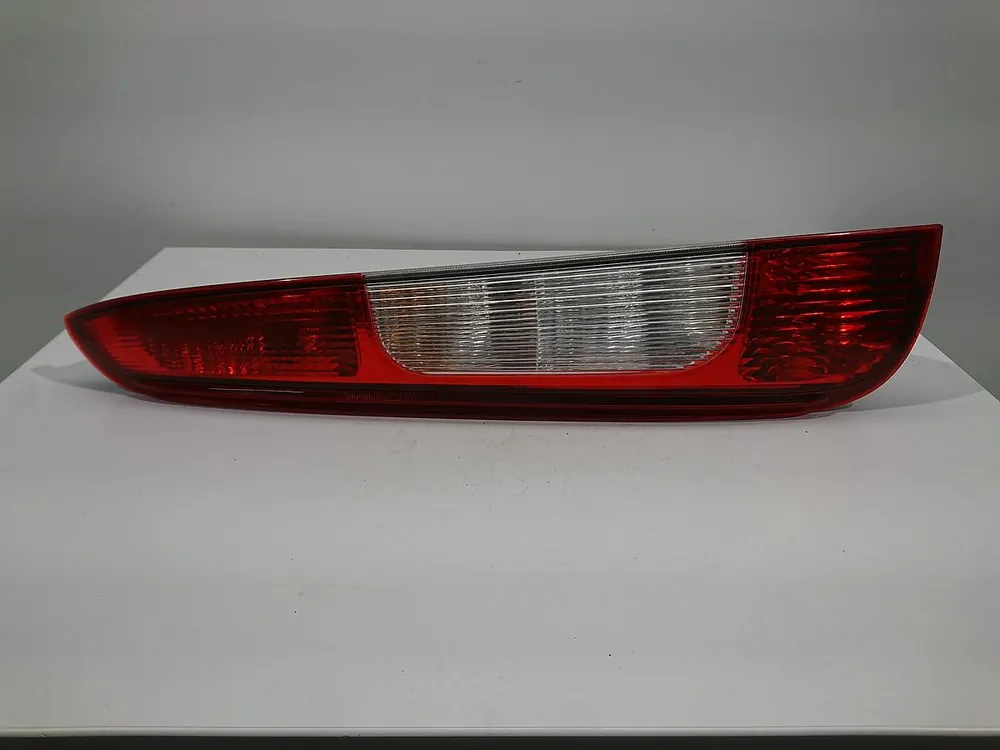 Geprüft Scheinwerfer, Leuchten gebraucht FORD FOCUS C-MAX (DM2) Baujahr 2005