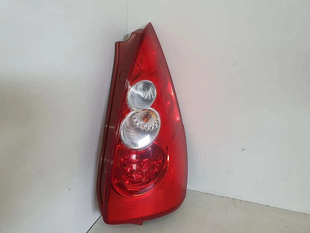 Echt Scheinwerfer, Leuchten gebraucht MAZDA 5 (CR) AB 08/2005 Baujahr 2005