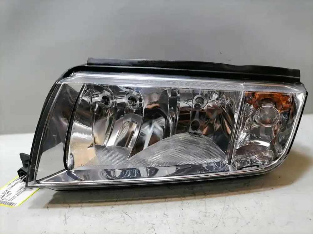 Super-Preis Scheinwerfer, Leuchten gebraucht SKODA FABIA 6Y (06/99 - ) Baujahr 2005