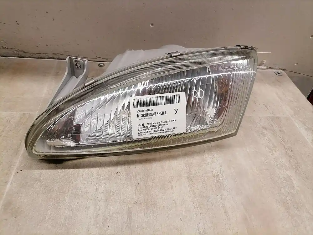 Scheinwerfer, Leuchten gebraucht HYUNDAI LANTRA (J2/RD) Baujahr 1996 Neu Im Sortiment