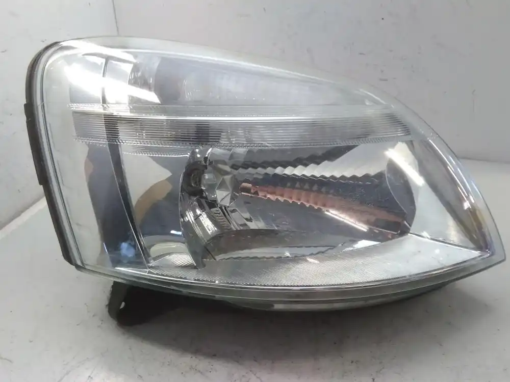Scheinwerfer, Leuchten gebraucht PEUGEOT PARTNER G (11/02 - ) Baujahr 2002 Neu