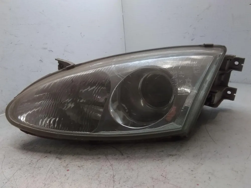 Geprüft Scheinwerfer, Leuchten gebraucht HYUNDAI COUPÉ (J2/RD AB´96) Baujahr 1997