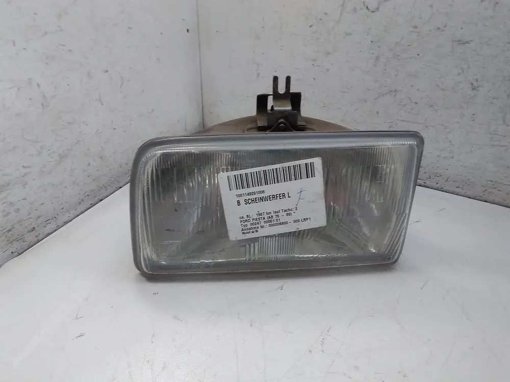 Ausverkauf Scheinwerfer, Leuchten gebraucht FORD FIESTA (AB 76 - 89) Baujahr 1987