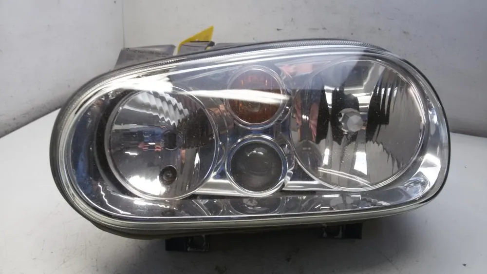 Scheinwerfer, Leuchten gebraucht VW Golf IV 1J Baujahr 2002 Solange Der Vorrat Reicht