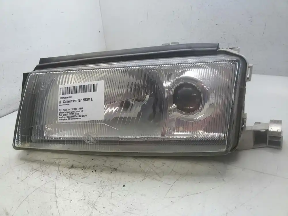 Scheinwerfer, Leuchten gebraucht SKODA OCTAVIA LIM/COMBI Baujahr 1999 Preisreduziert