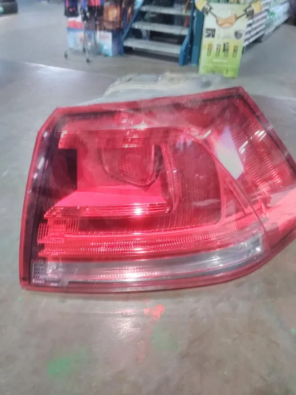 Schnäppchen Scheinwerfer, Leuchten gebraucht VW GOLF VII AU/5G1 Baujahr 2012