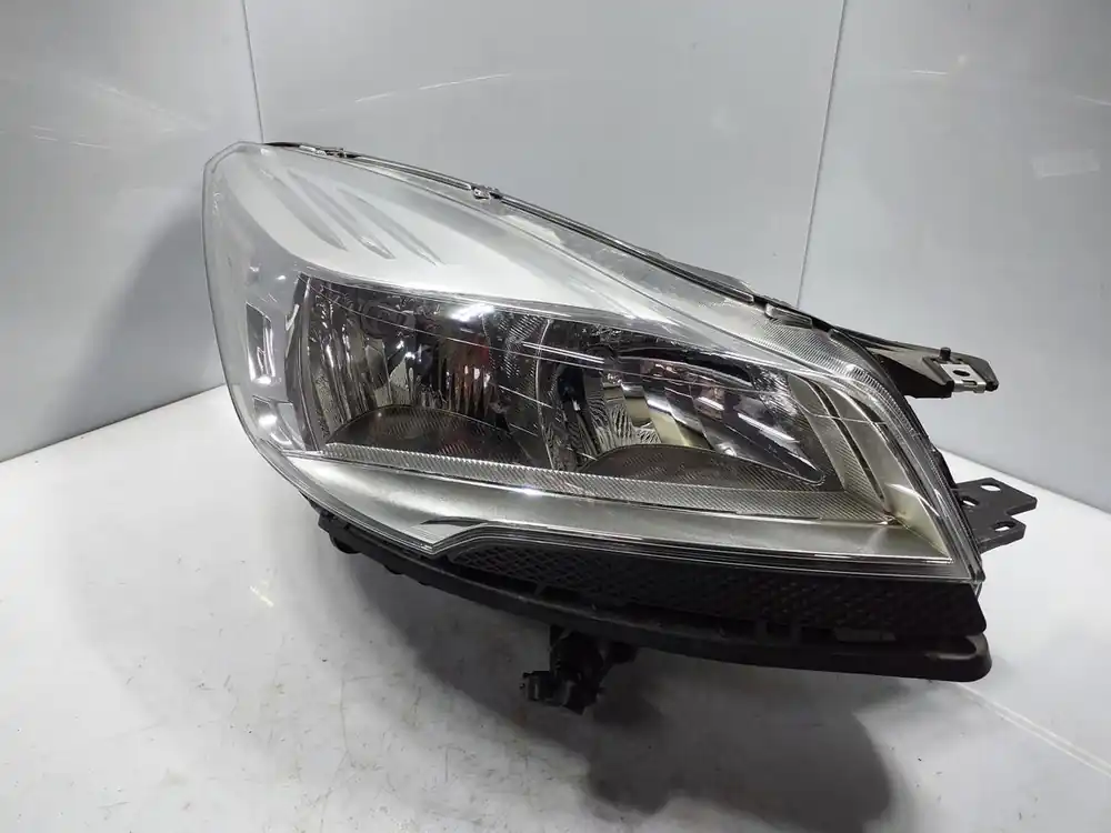 Scheinwerfer, Leuchten gebraucht FORD KUGA (CBS) Baujahr 2016 Angebot
