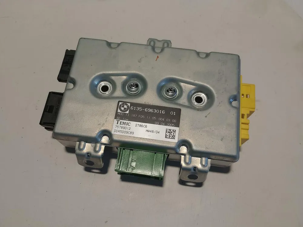 Elektrik gebraucht BMW 5-ER (E60,E61) Baujahr 2005 Online Kaufen